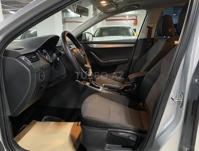 Skoda Octavia 2014, 158,500 km - 1.4 l - Bakı