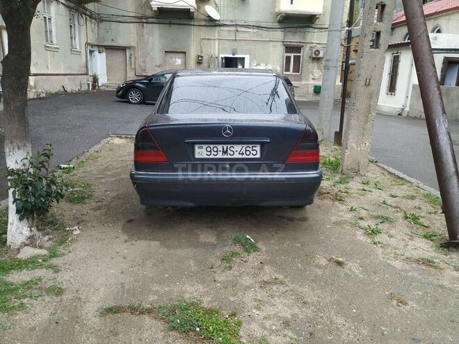 Mercedes C 240 1998, 326,000 km - 2.4 l - Sumqayıt