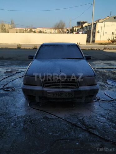 Mercedes C 240 1998, 326,000 km - 2.4 l - Sumqayıt