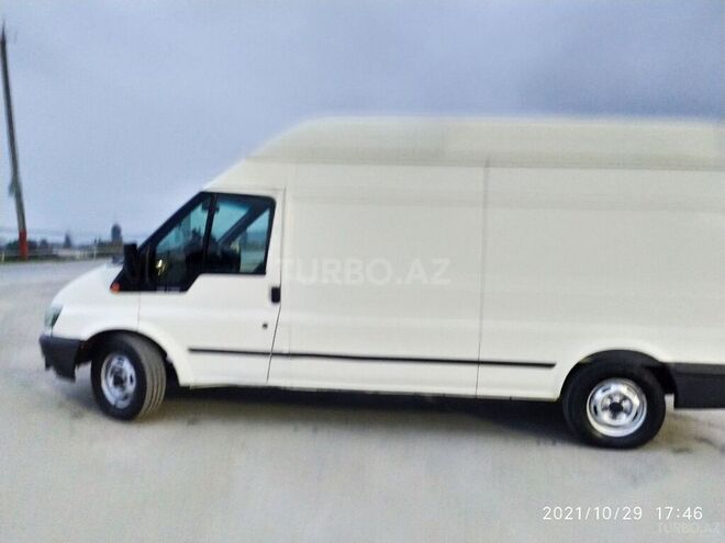 Ford Transit 2003, 390,000 km - 2.4 l - Quba