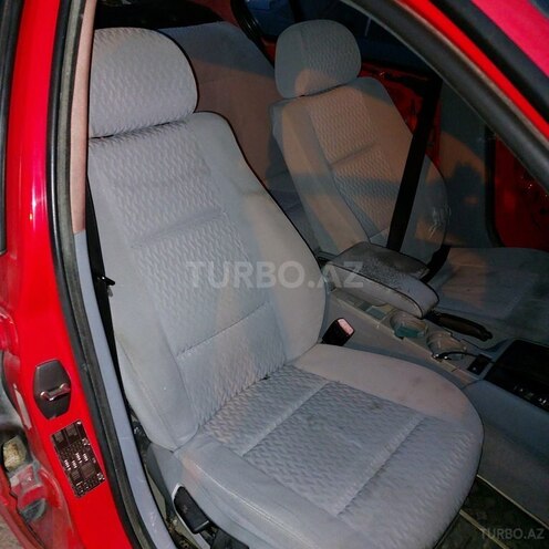 BMW 318 2000, 267,600 km - 1.9 л - Sumqayıt