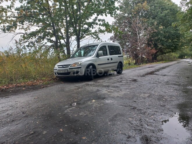 Opel Combo 2008, 105,850 km - 1.3 l - Xaçmaz