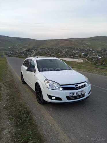 Opel Astra 2008, 188,000 km - 1.6 l - Göyçay
