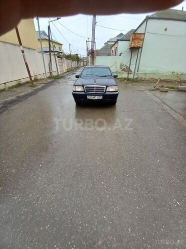 Mercedes C 220 1995, 350,000 km - 2.2 l - Bakı
