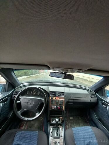 Mercedes C 220 1995, 350,000 km - 2.2 l - Bakı