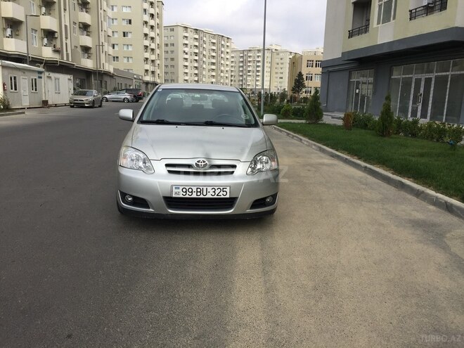 Toyota Corolla 2004, 230,000 km - 1.4 l - Bakı