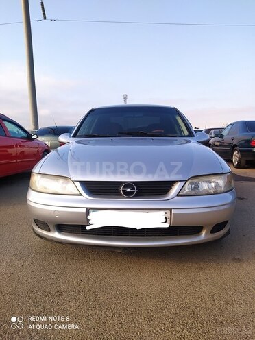 Opel Vectra 1999, 299,000 km - 1.6 l - Bakı