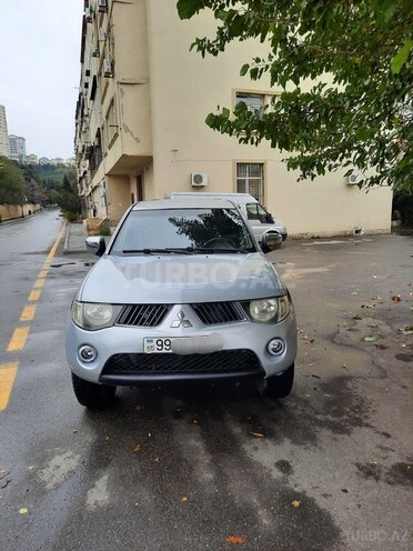 Mitsubishi L200 2008, 168,144 km - 2.5 l - Bakı