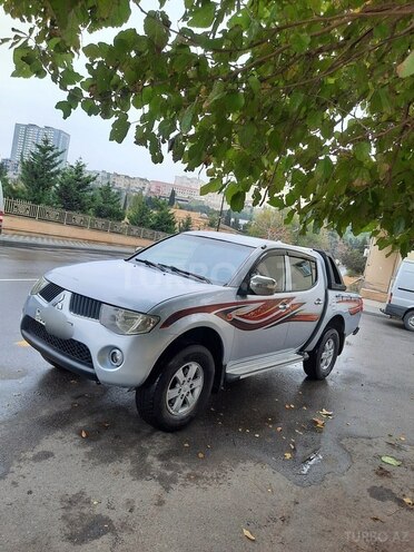 Mitsubishi L200 2008, 168,144 km - 2.5 l - Bakı