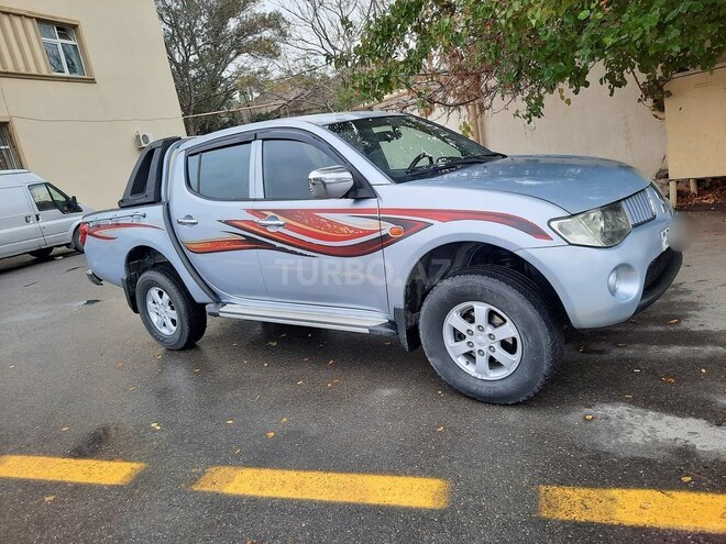 Mitsubishi L200 2008, 168,144 km - 2.5 l - Bakı