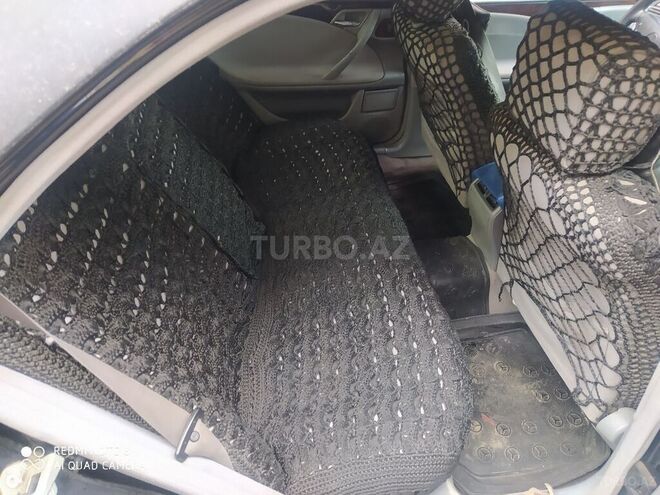 Mercedes E 220 1999, 350,000 km - 2.2 l - Bakı