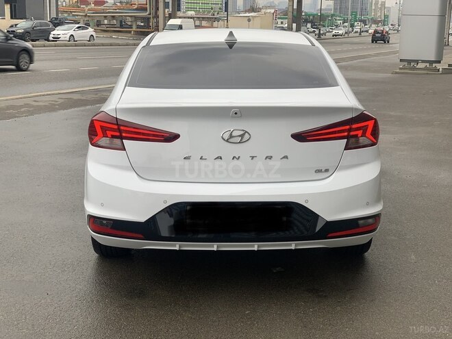 Hyundai Elantra 2019, 35,000 km - 2.0 l - Bakı