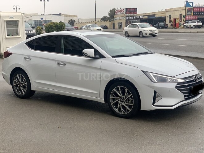 Hyundai Elantra 2019, 35,000 km - 2.0 l - Bakı