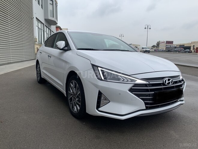 Hyundai Elantra 2019, 35,000 km - 2.0 l - Bakı