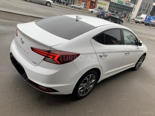 Hyundai Elantra 2019, 35,000 km - 2.0 l - Bakı