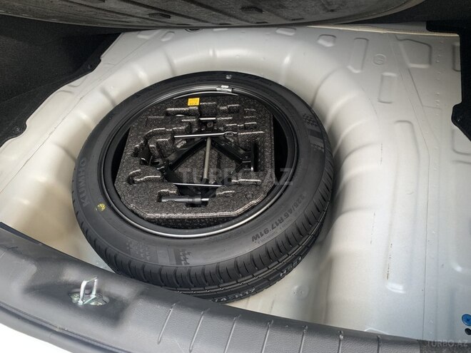 Hyundai Elantra 2019, 35,000 km - 2.0 l - Bakı