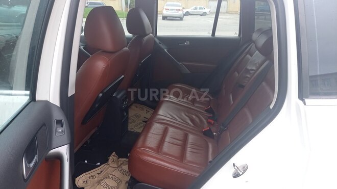Volkswagen Tiguan 2009, 220,600 km - 2.0 л - Bakı