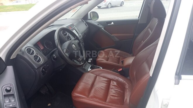 Volkswagen Tiguan 2009, 220,600 km - 2.0 л - Bakı