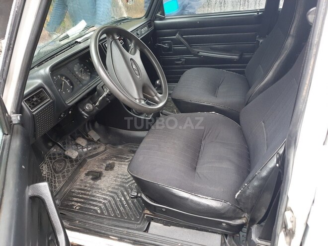 LADA (VAZ) 2107 2004, 20,000 km - 1.6 л - Zaqatala