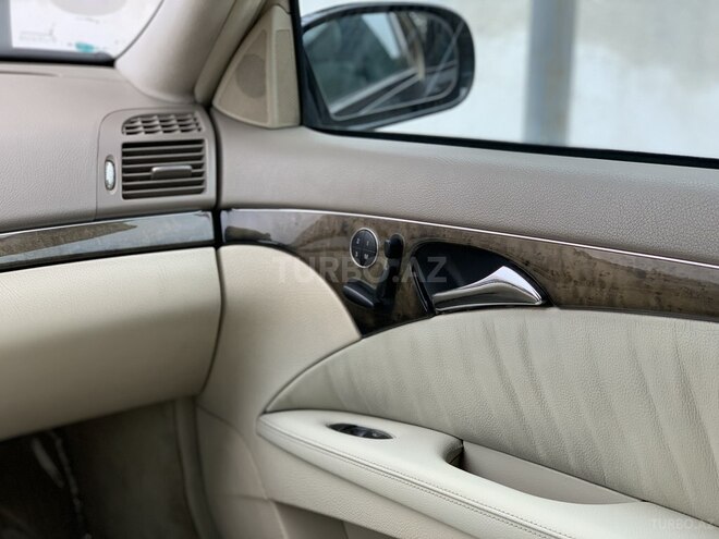 Mercedes E 240 2002, 240,000 km - 2.6 l - Bakı