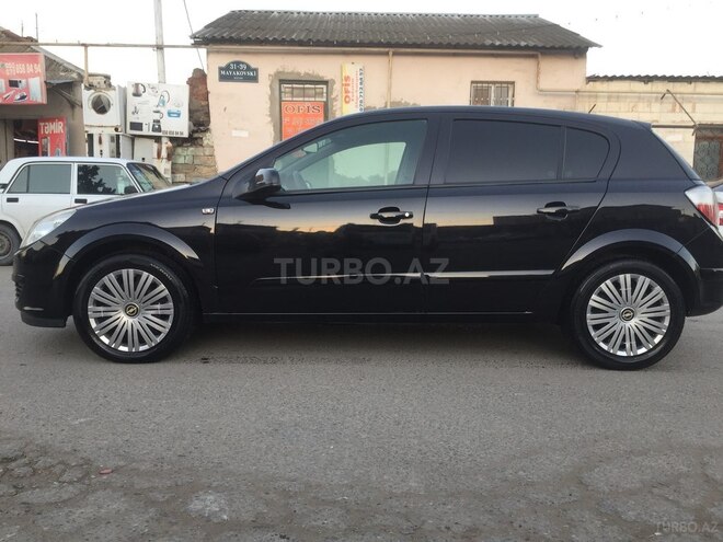 Opel Astra 2005, 192,000 km - 1.4 л - Bakı