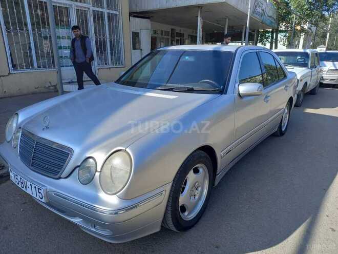 Mercedes E 220 2001, 283,000 km - 2.2 l - Cəlilabad