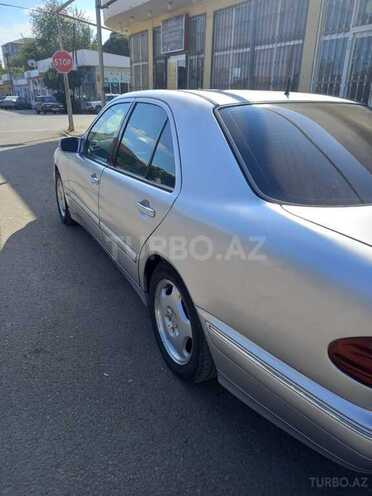 Mercedes E 220 2001, 283,000 km - 2.2 l - Cəlilabad