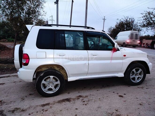 Mitsubishi Pajero io 2002, 258,078 km - 2.0 л - Şirvan
