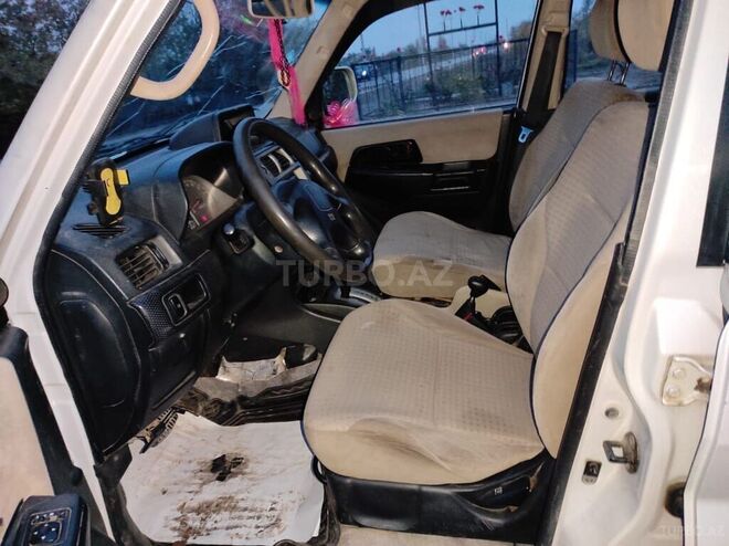 Mitsubishi Pajero io 2002, 258,078 km - 2.0 л - Şirvan