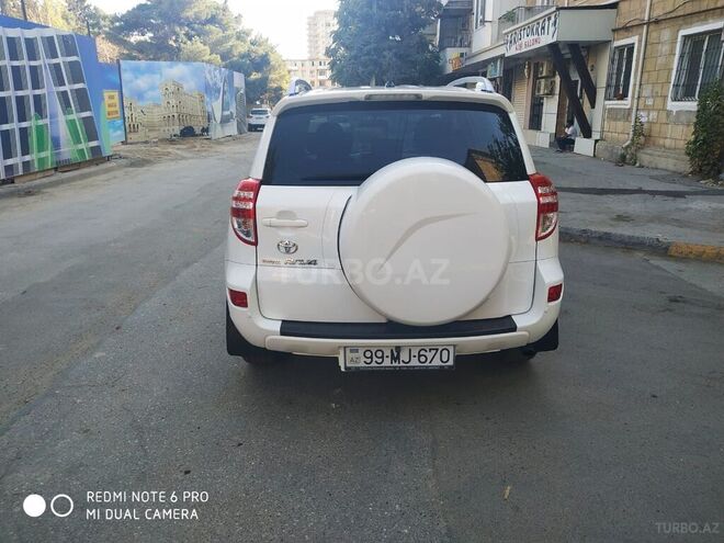 Toyota RAV4 2012, 175,000 km - 2.0 l - Bakı