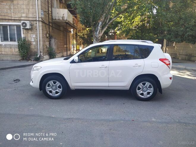Toyota RAV4 2012, 175,000 km - 2.0 l - Bakı