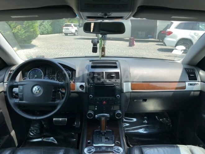 Volkswagen Touareg 2004, 216,000 km - 4.2 л - Sumqayıt