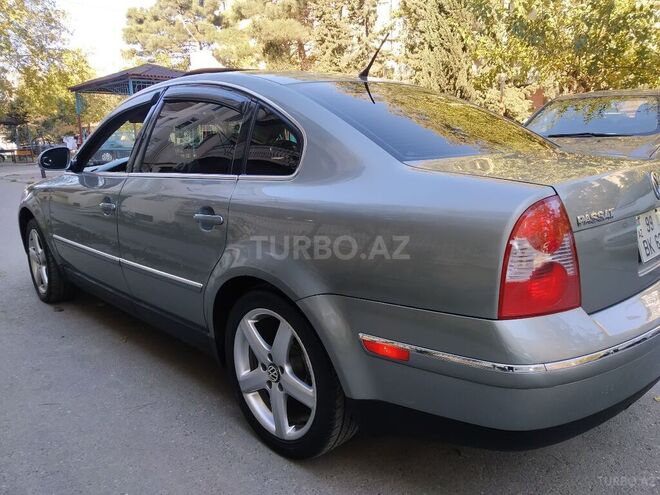Volkswagen Passat 2004, 305,250 km - 1.8 l - Bakı