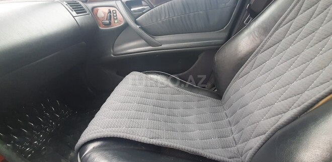 Mercedes E 240 2000, 288,888 km - 2.4 l - Bakı