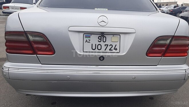 Mercedes E 240 2000, 288,888 km - 2.4 l - Bakı