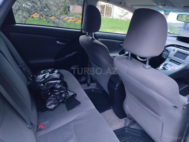 Toyota Prius 2013, 122,000 km - 1.8 l - Bakı