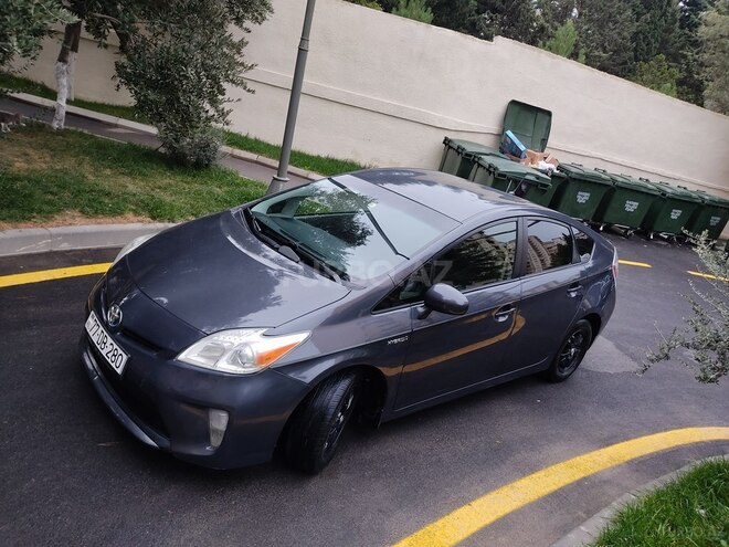 Toyota Prius 2013, 122,000 km - 1.8 l - Bakı