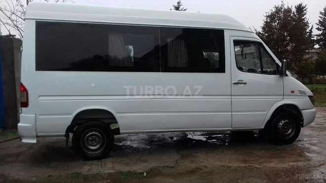 Mercedes Vito 115 2002, 758,649 km - 2.7 l - Cəlilabad
