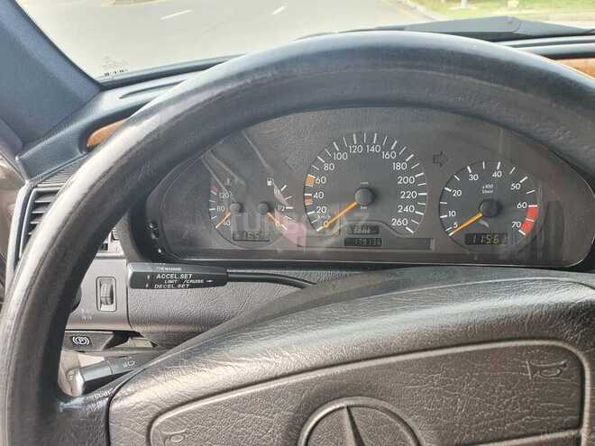 Mercedes C 240 1997, 179,000 km - 2.4 l - Bakı