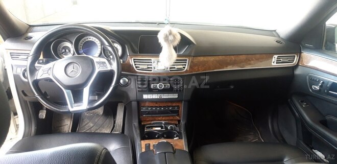 Mercedes E 350 2013, 106,000 km - 3.5 л - Mingəçevir