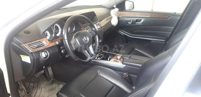 Mercedes E 350 2013, 106,000 km - 3.5 л - Mingəçevir