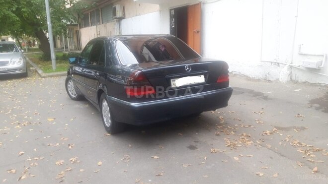 Mercedes C 240 1998, 189,000 km - 2.4 л - Bakı