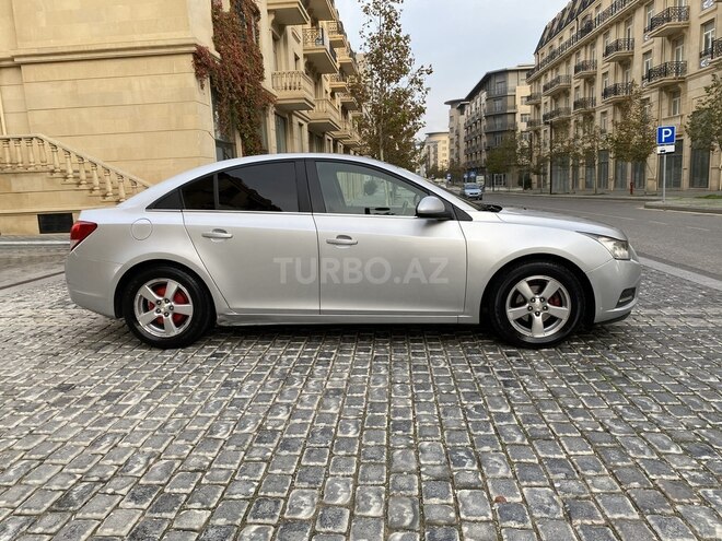 Chevrolet Cruze 2011, 320,000 km - 1.4 l - Bakı