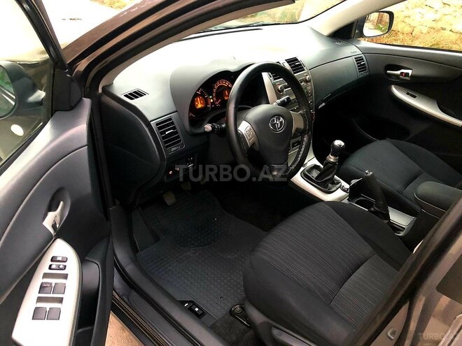 Toyota Corolla 2008, 168,000 km - 1.4 л - Bakı