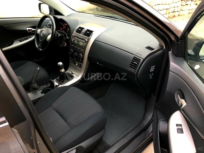 Toyota Corolla 2008, 168,000 km - 1.4 л - Bakı