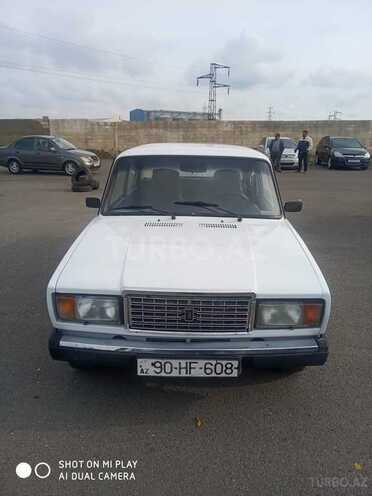 LADA (VAZ) 2107 2009, 120,000 km - 1.6 l - Salyan