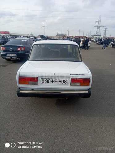 LADA (VAZ) 2107 2009, 120,000 km - 1.6 l - Salyan
