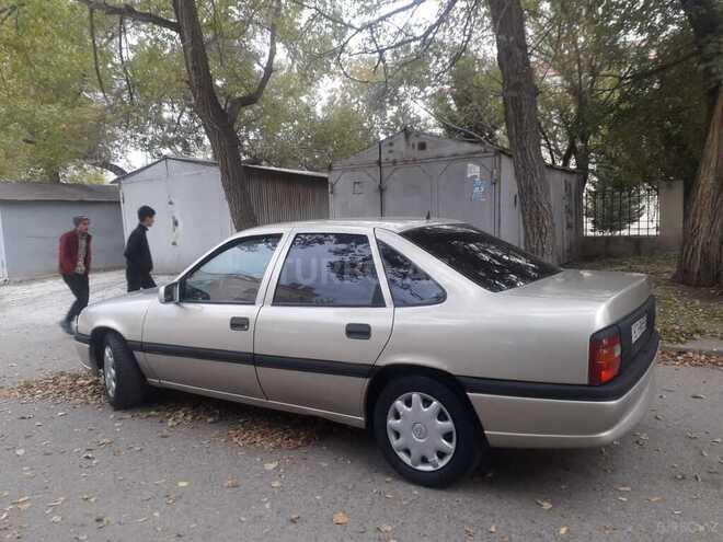 Opel Vectra 1994, 133,434 km - 2.0 л - Sumqayıt