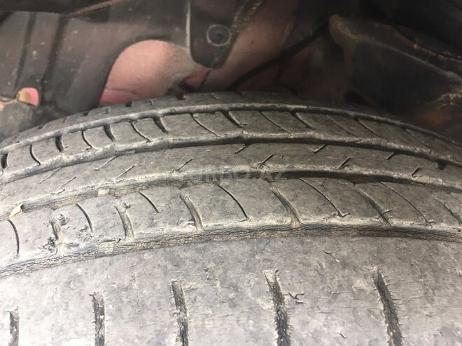 Subaru Forester 2000, 211,000 km - 2.0 l - Bakı
