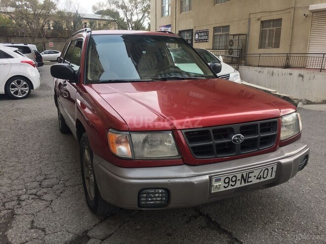 Subaru Forester 2000, 211,000 km - 2.0 l - Bakı